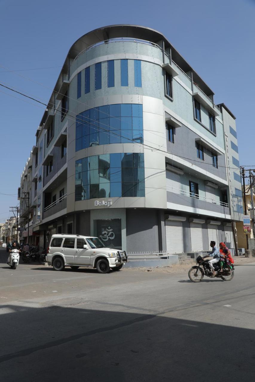 Hotel Balaji Palace Porbandar Ngoại thất bức ảnh
